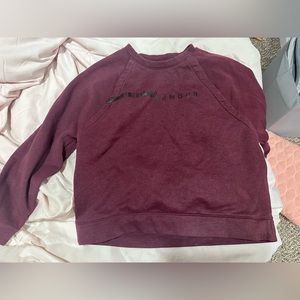 maroon under armor crew